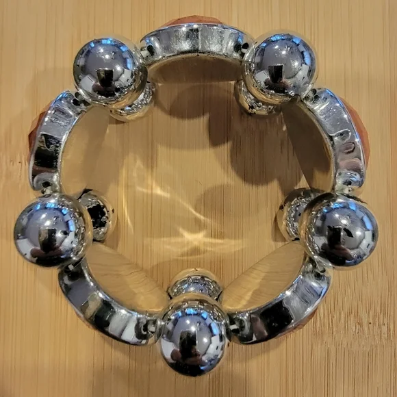 Beautiful Silver and Red Bracelet - Picture 4 of 5